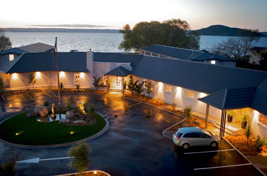 hotels with balcony in Rotorua