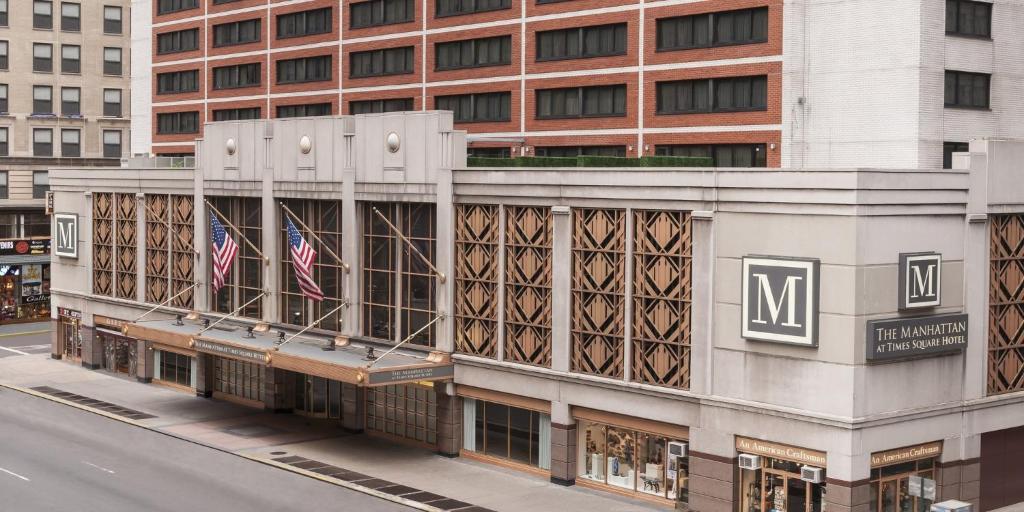 hotels with balcony in New York Hells Kitchen