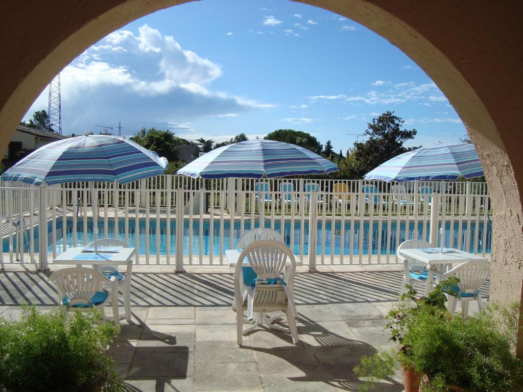 hotels with balcony in Route Napoleon