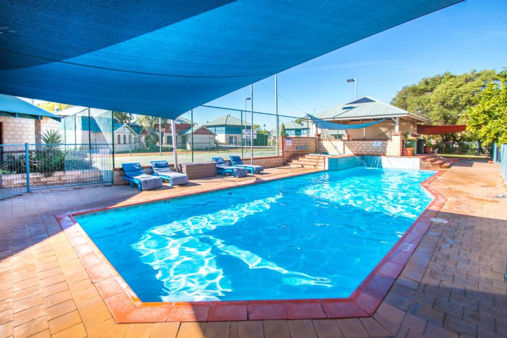 hotels with balcony in Busselton