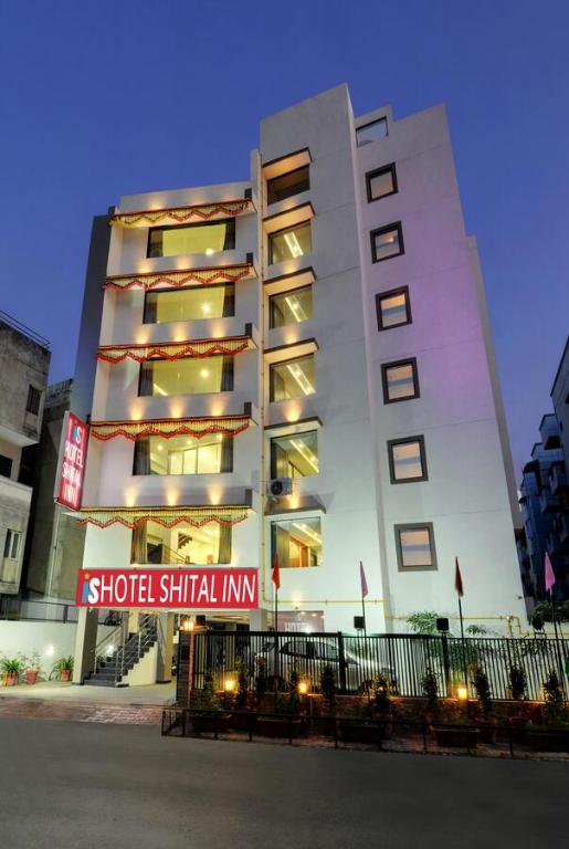 hotels with balcony in Ahmedabad