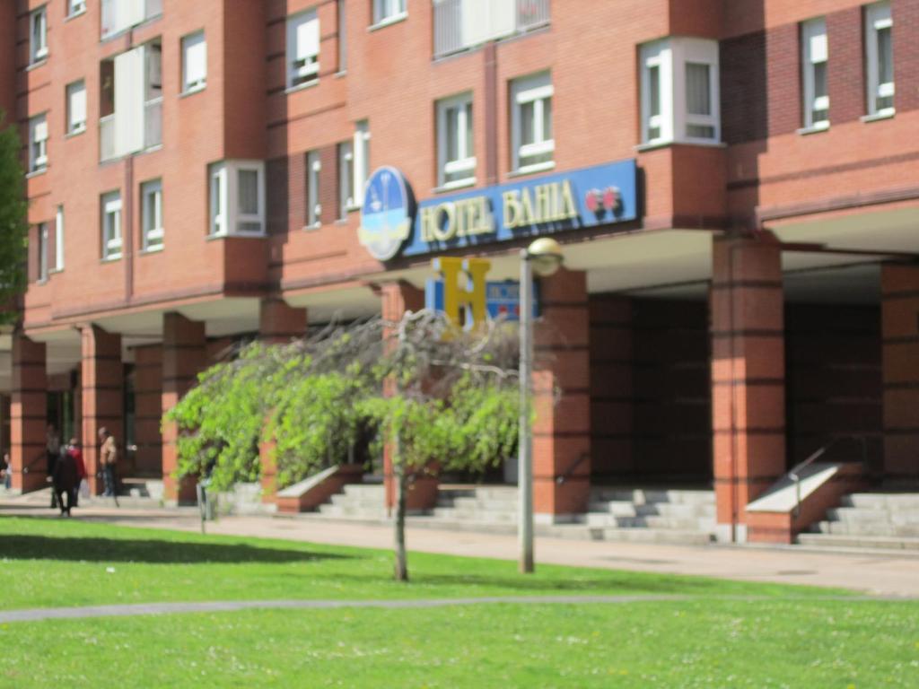 hotels with balcony in Gijon