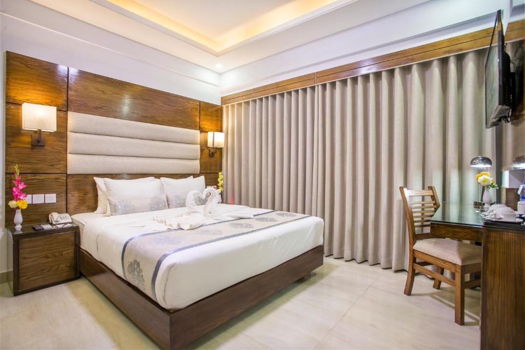 hotels with balcony in Dhaka Uttara