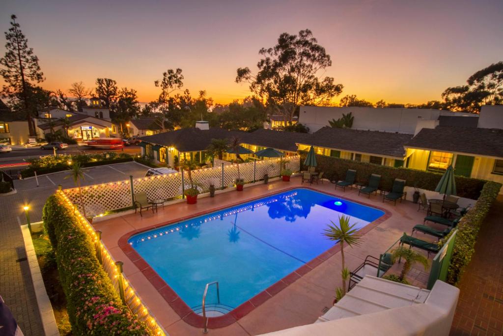 hotels with balcony in Santa Barbara United States Santa Barbara Zoo