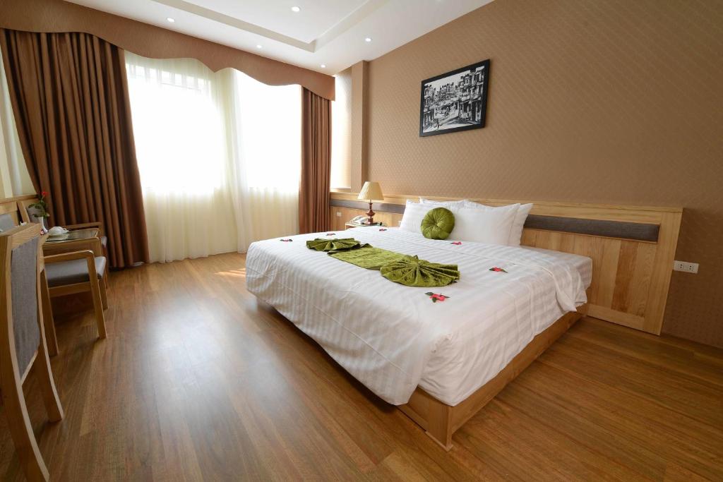 hotels with balcony in Hanoi Hoan Kiem