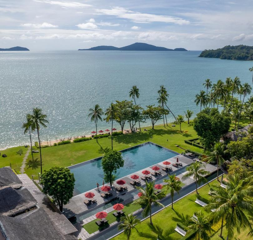 hotels with balcony in Rawai Beach Rawai Park