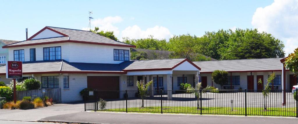 hotels with balcony in Wanganui