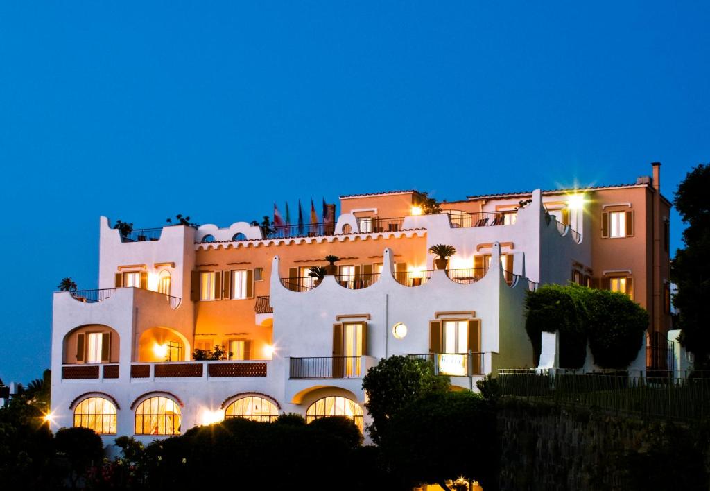 hotels with balcony in Ischia