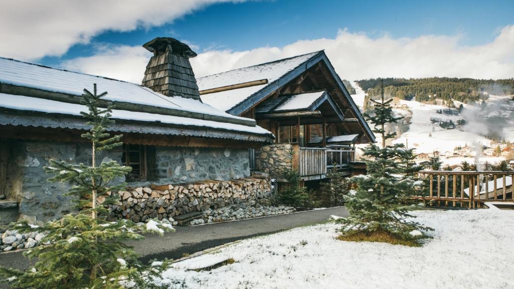 hotels with balcony in Megeve