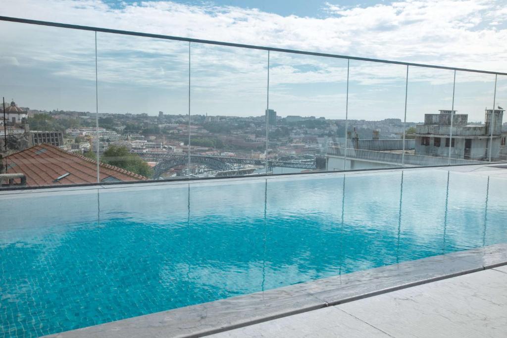 hotels with balcony in Porto