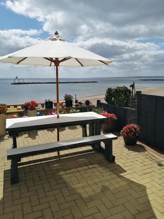 hotels with balcony in Northumberland