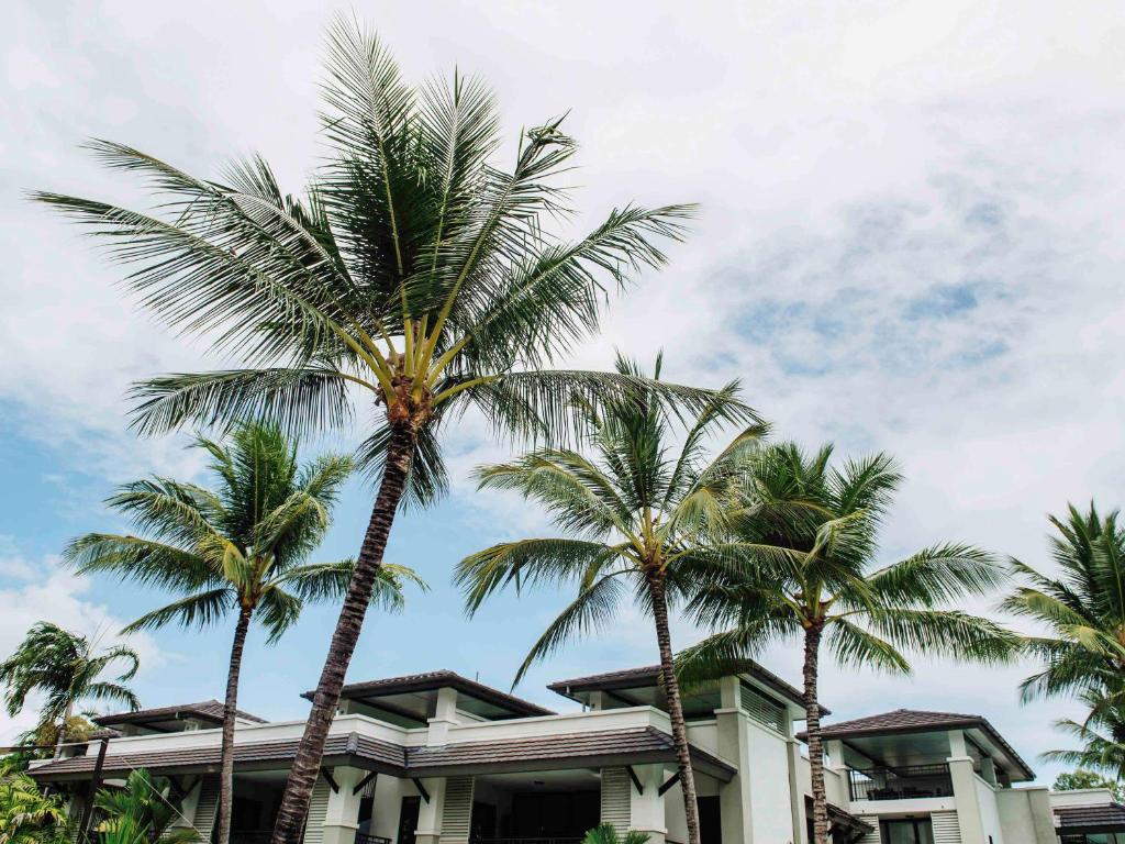 hotels with balcony in Port Douglas