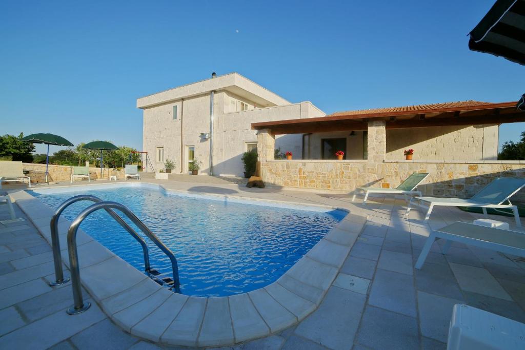 hotels with balcony in Alberobello