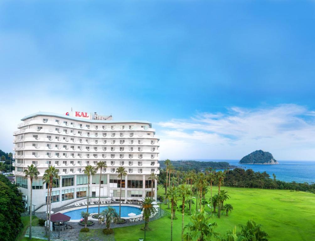 hotels with balcony in Seogwipo City