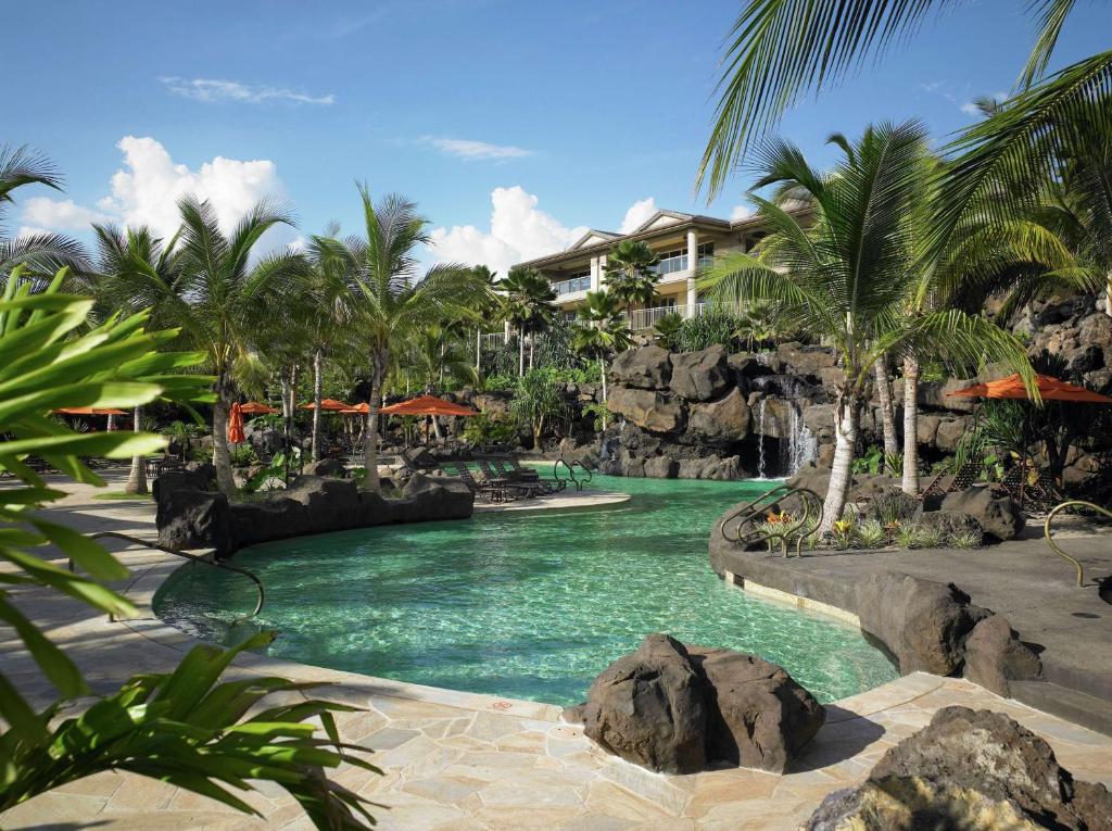 hotels with balcony in Hawaii