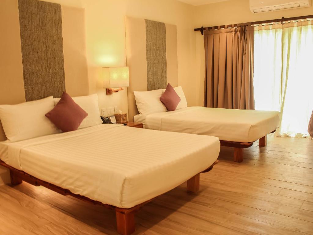 hotels with balcony in Panglao City