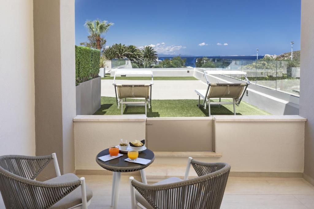 hotels with balcony in Santa Teresa Gallura