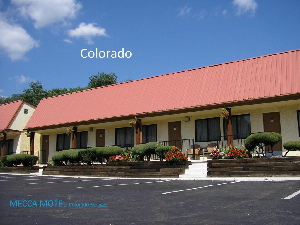 hotels with balcony in Colorado Springs