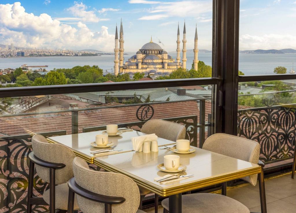 hotels with balcony in Istanbul