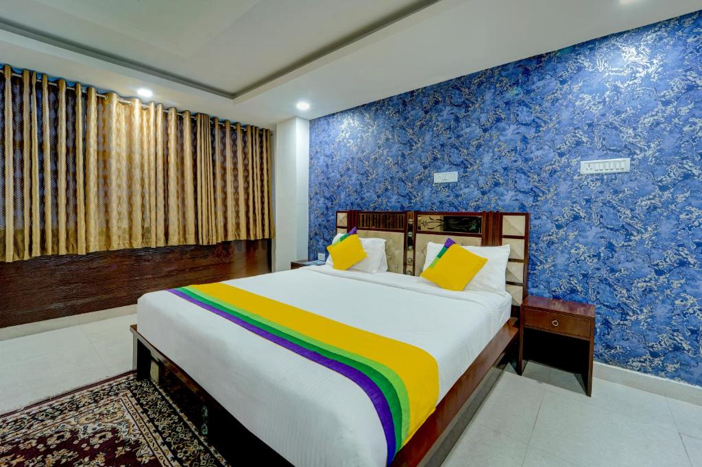 hotels with balcony in Patna