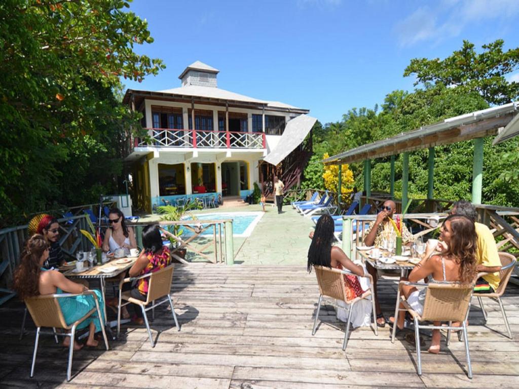 hotels with balcony in Port Antonio