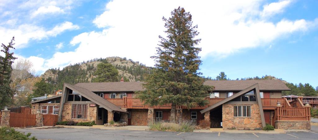 hotels with balcony in Rocky Mountain National Park