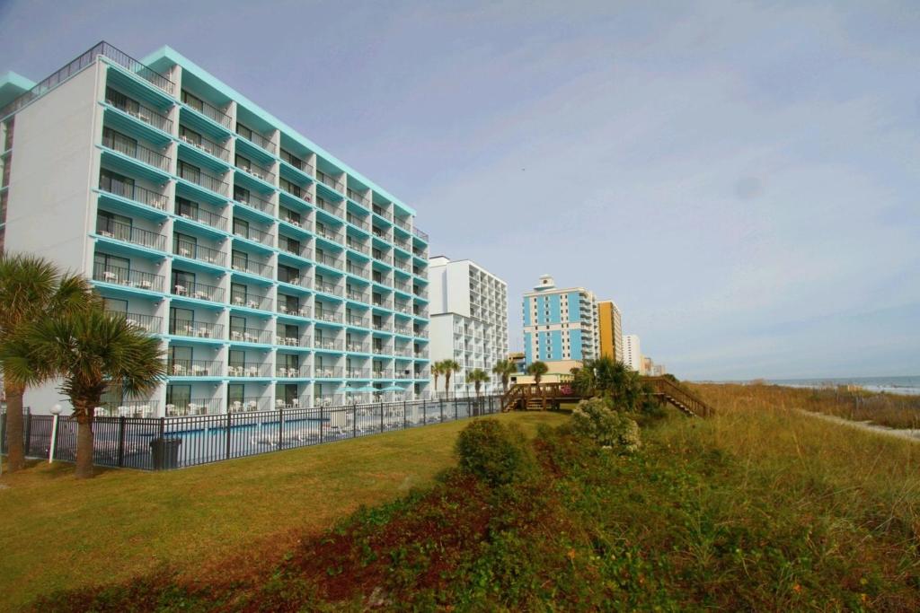 hotels with balcony in Myrtle Beach The Market Common