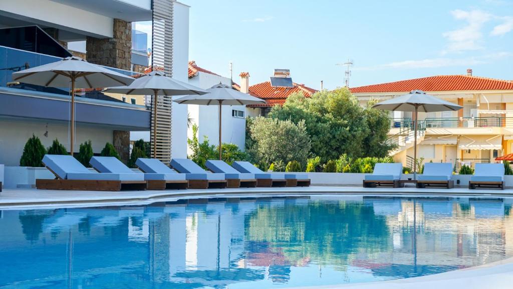 hotels with balcony in Pefkohori