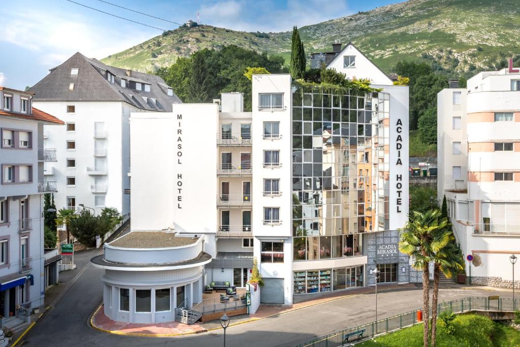 hotels with balcony in Lourdes