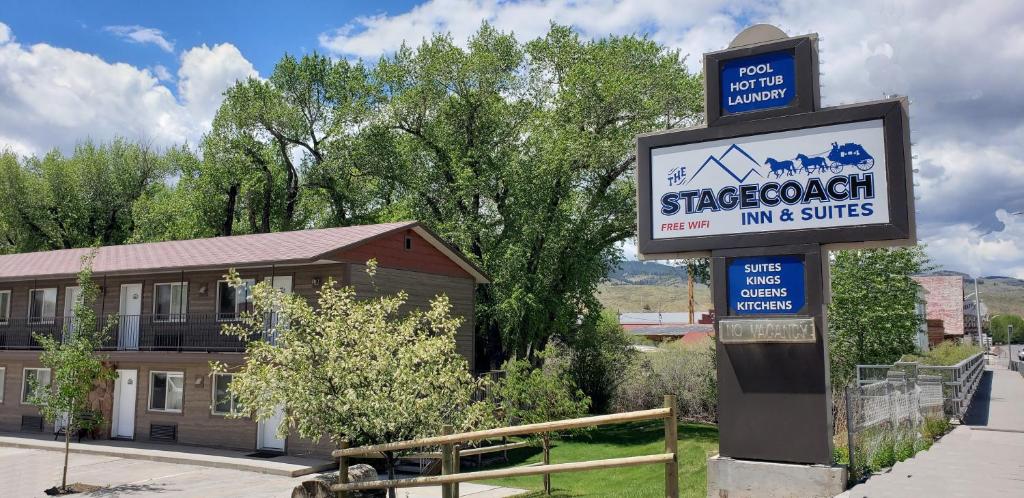 hotels with balcony in Yellowstone