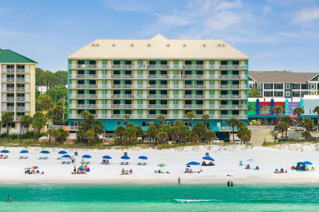 hotels with balcony in Panama City Beach