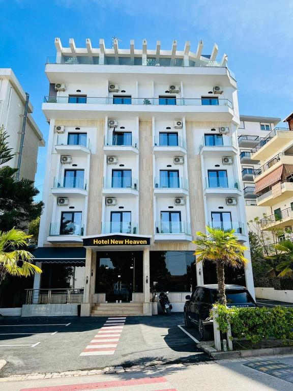 hotels with balcony in Sarande