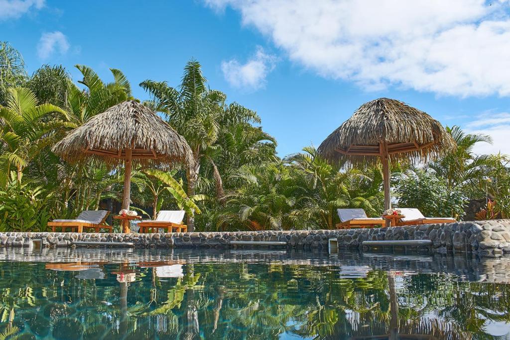 hotels with balcony in Easter Island