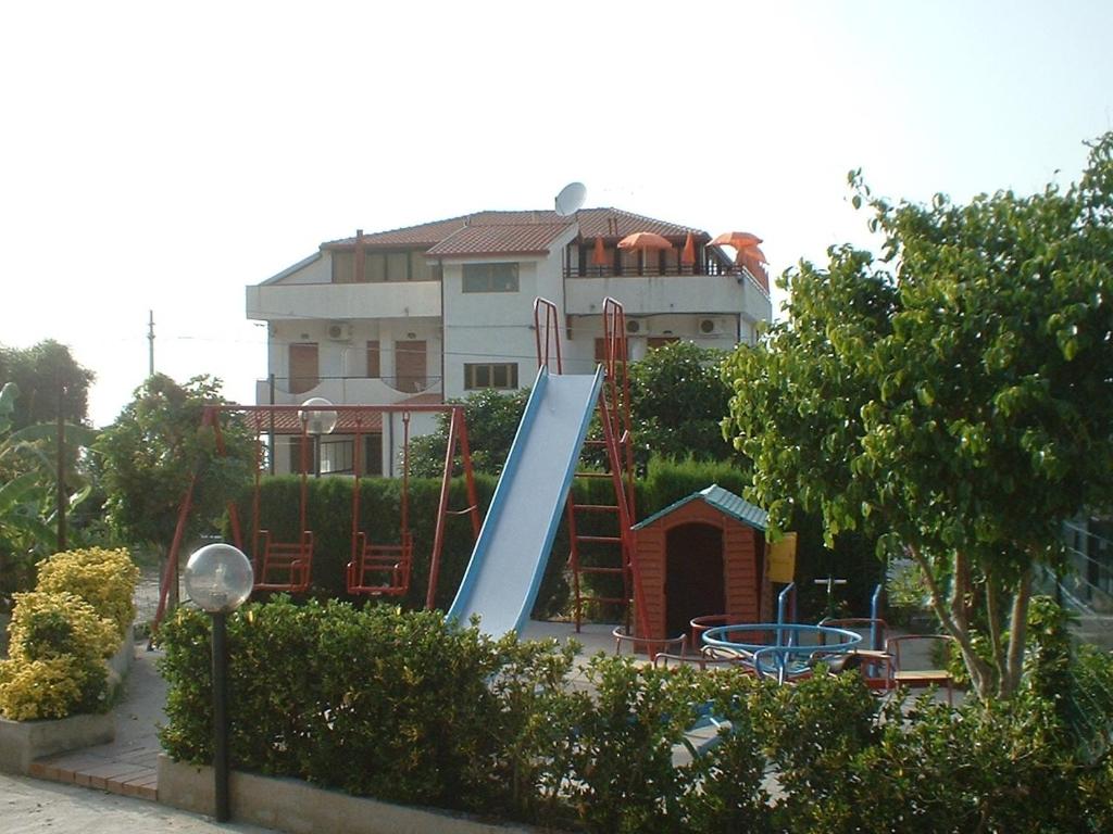 hotels with balcony in Tropea