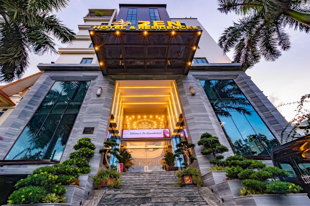 hotels with balcony in Hai Phong