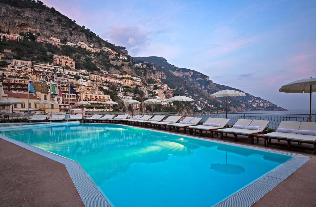 hotels with balcony in Amalfi Coast Italy