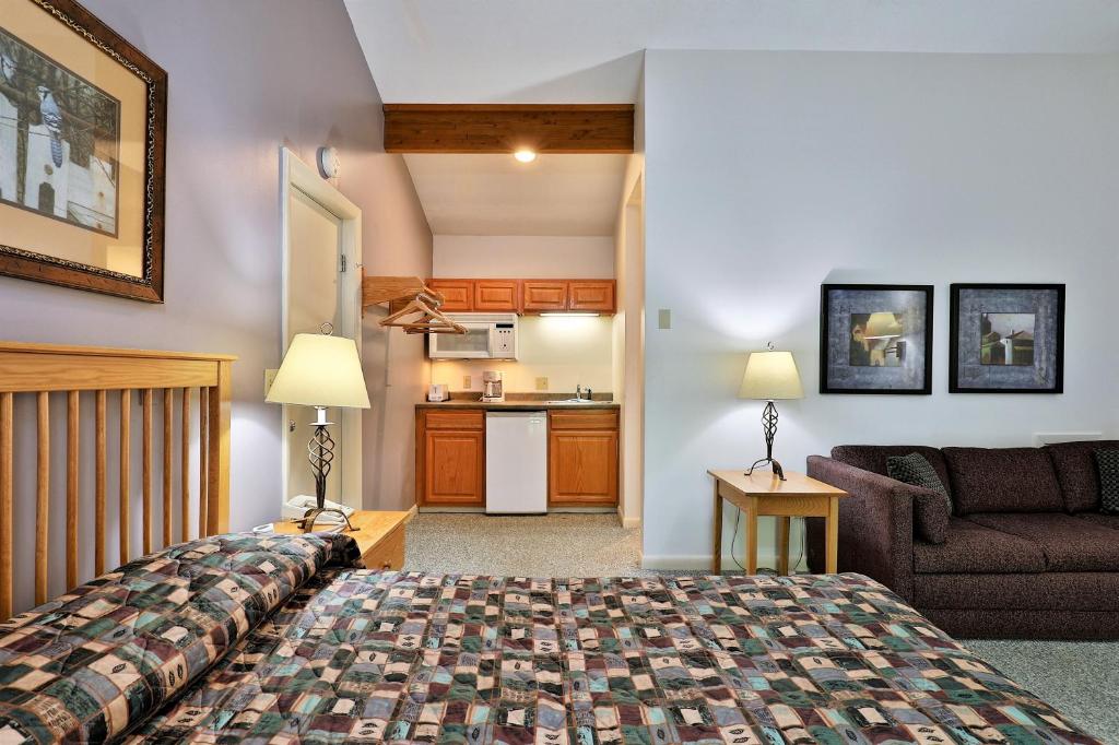 hotels with balcony in Killington