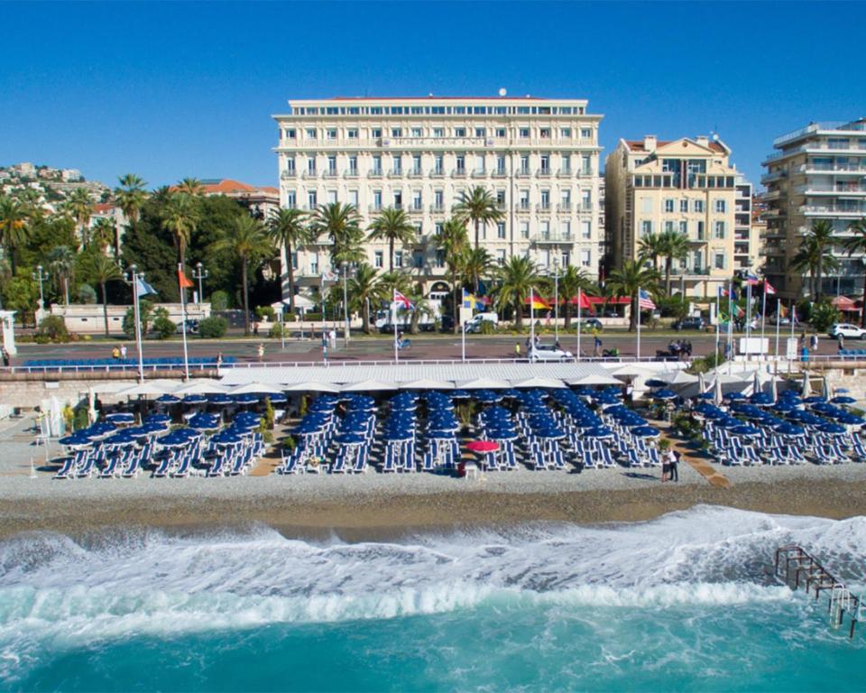 hotels with balcony in Nice