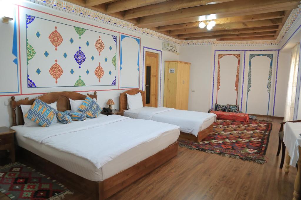 hotels with balcony in Bukhara