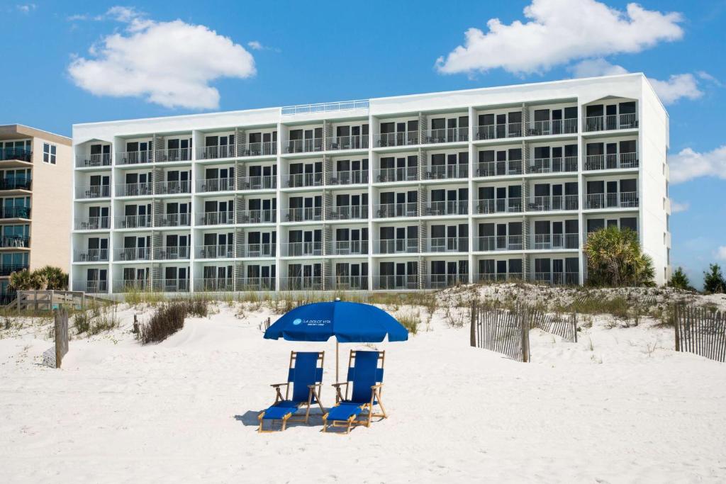 hotels with balcony in Emerald Coast United States