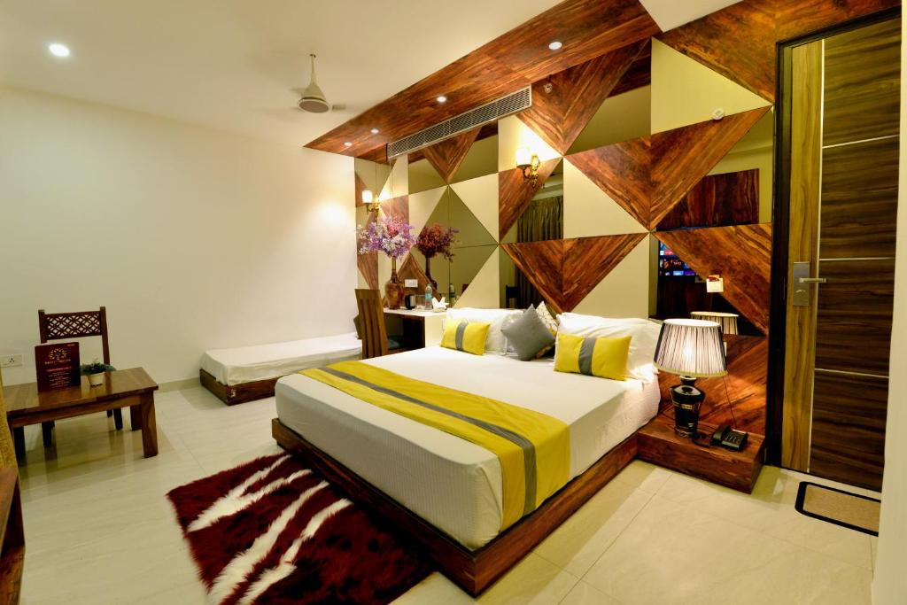 hotels with balcony in Chandigarh India