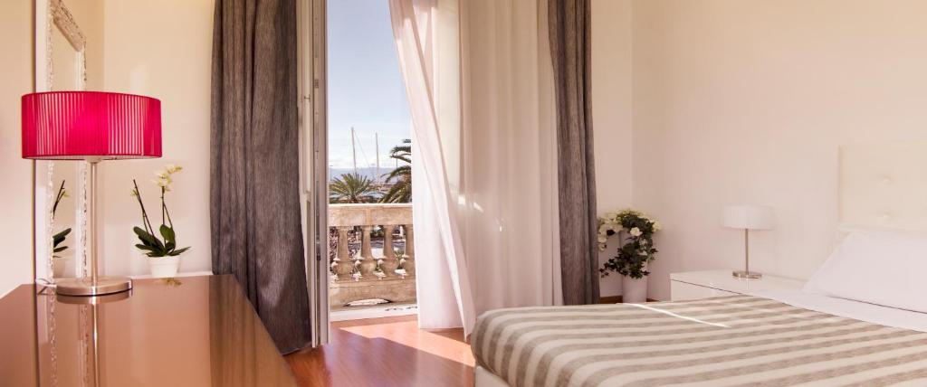 hotels with balcony in Cagliari Castello