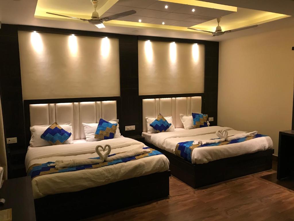 hotels with balcony in Amritsar