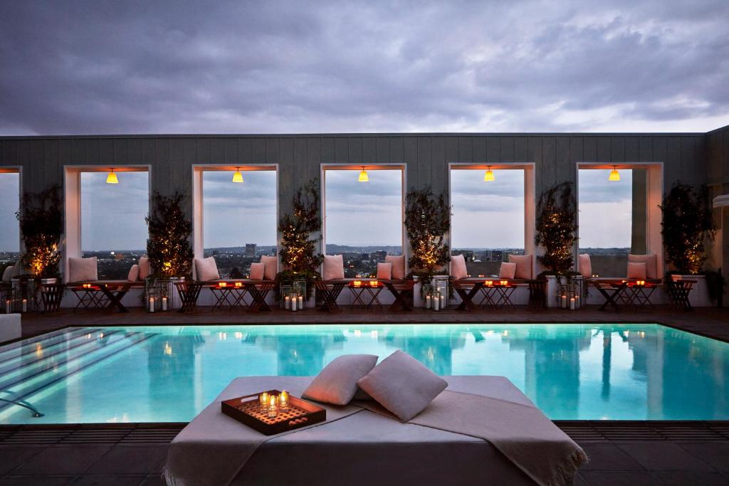 hotels with balcony in West Hollywood