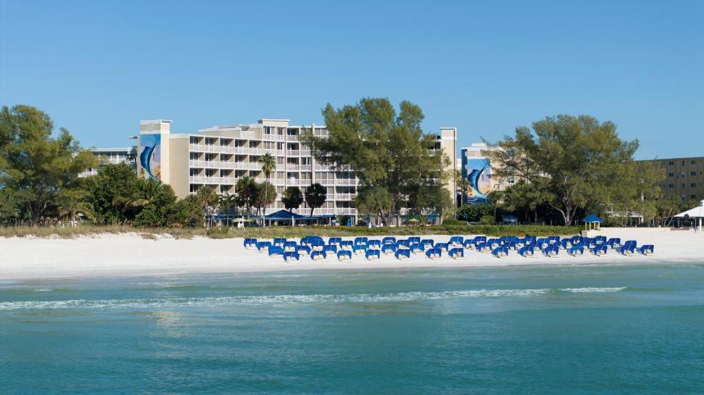 hotels with balcony in Saint Pete Beach