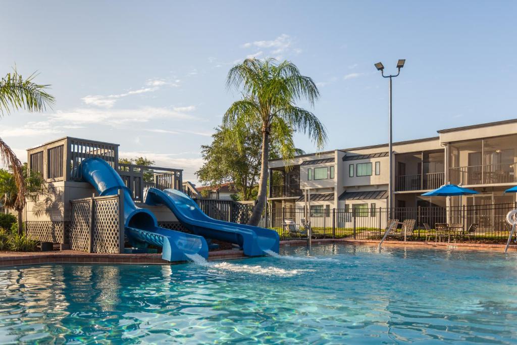 hotels with balcony in Orlando Celebration