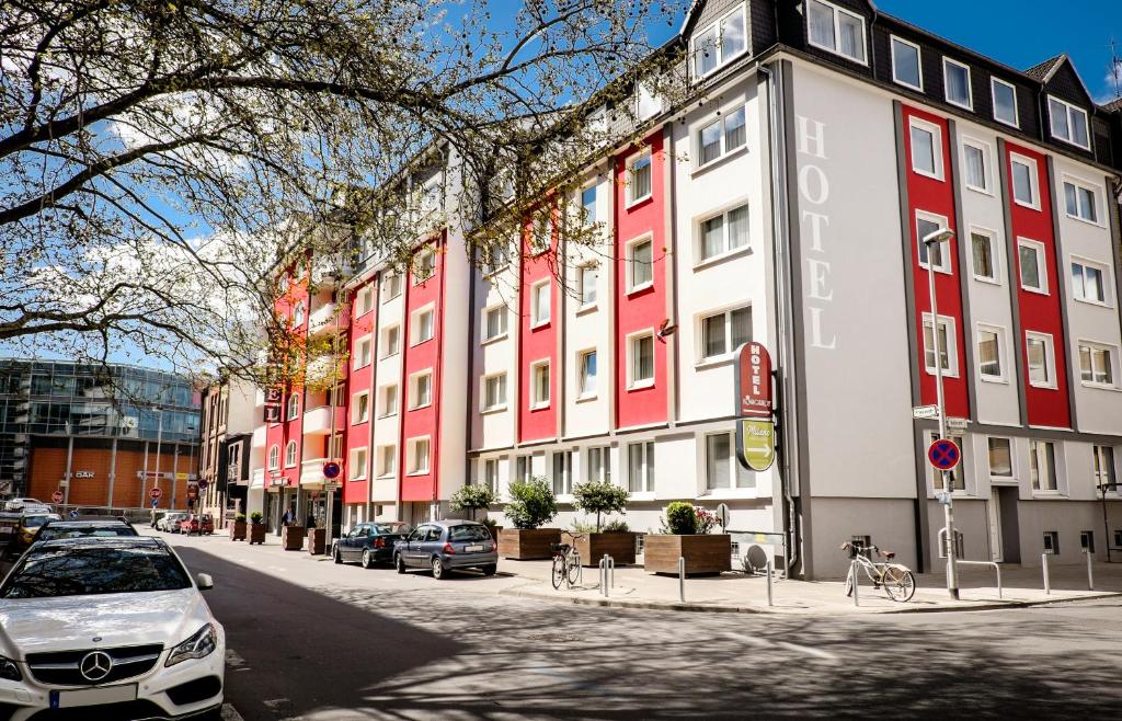 hotels with balcony in Hannover