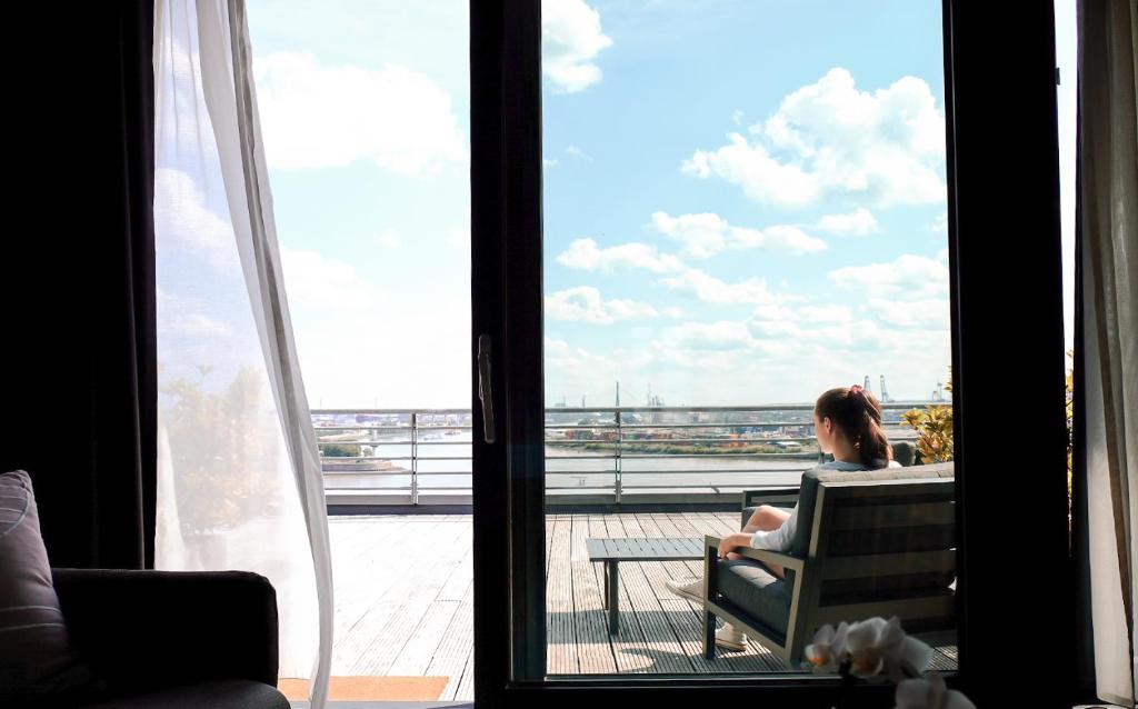 hotels with balcony in Hamburg