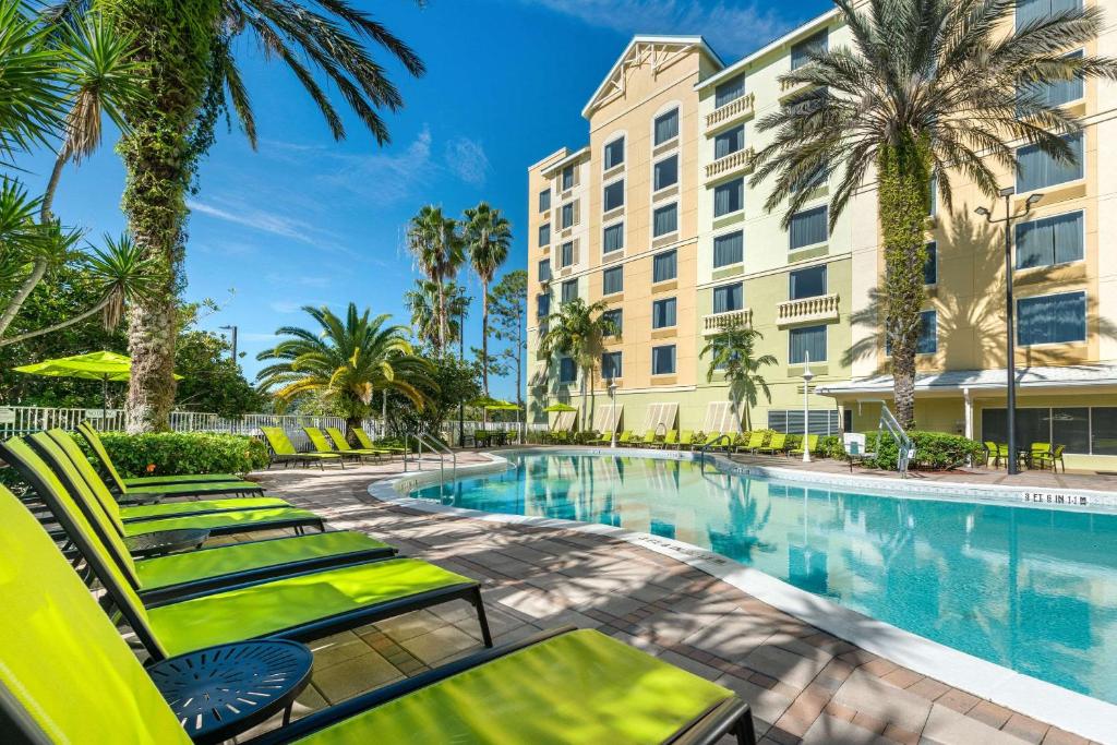 hotels with balcony in Kissimmee