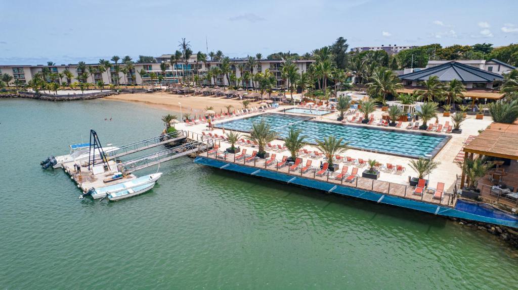 hotels with balcony in Dakar